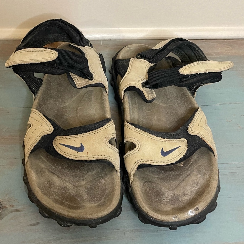 GUC Size 7 (Men’s) Nike ACG Sandals
